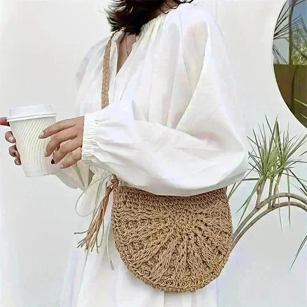 Minimalist Straw Half Round Shoulder Bag - Picture 2 of 4